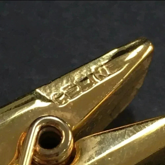 Celine Horse Carriage Gold Tone Clothespin Paper Holder Clip - Picture 3 of 6